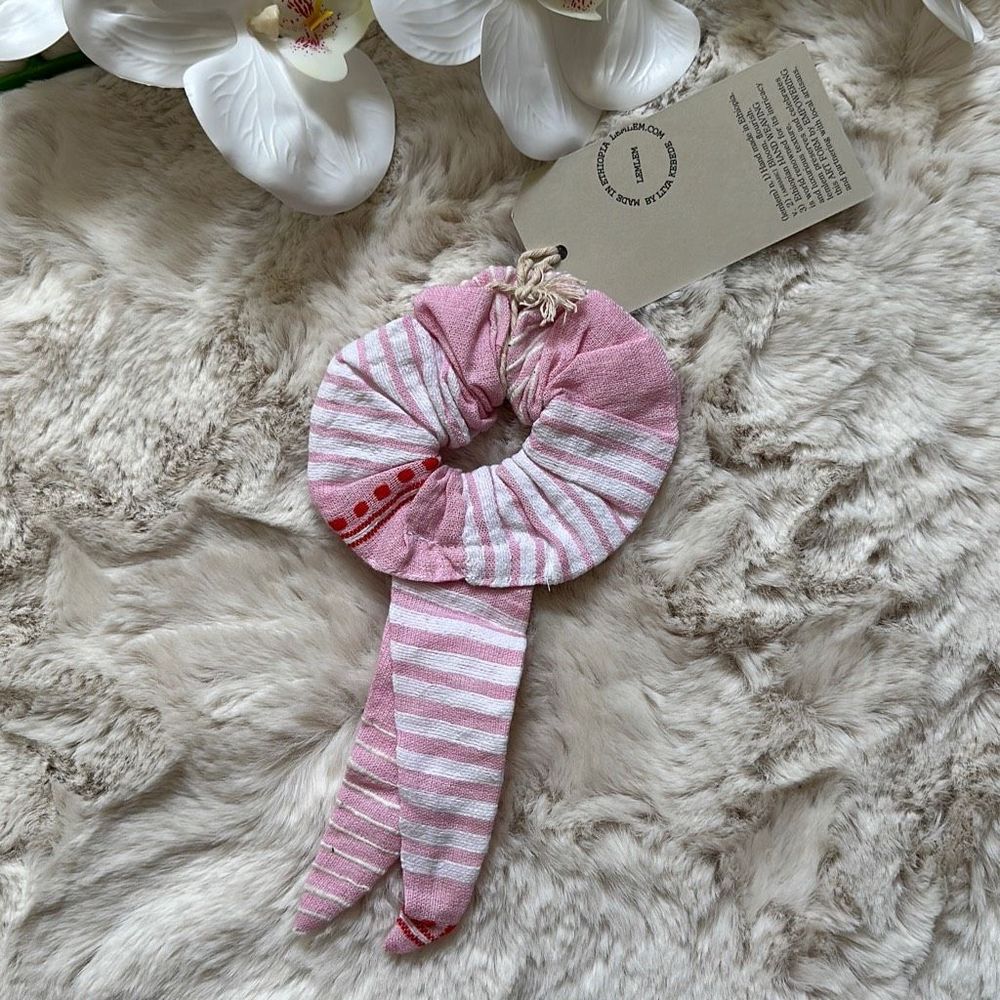 Lemlem Rekik Scrunchie Misty Rose C1 One Size Style RA2014 - Picture 1 of 3